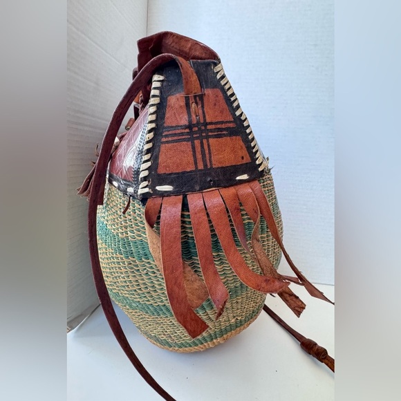 Vintage Boho Woven Tooled Leather Tote Beach Jute Bag Purse - Picture 4 of 12